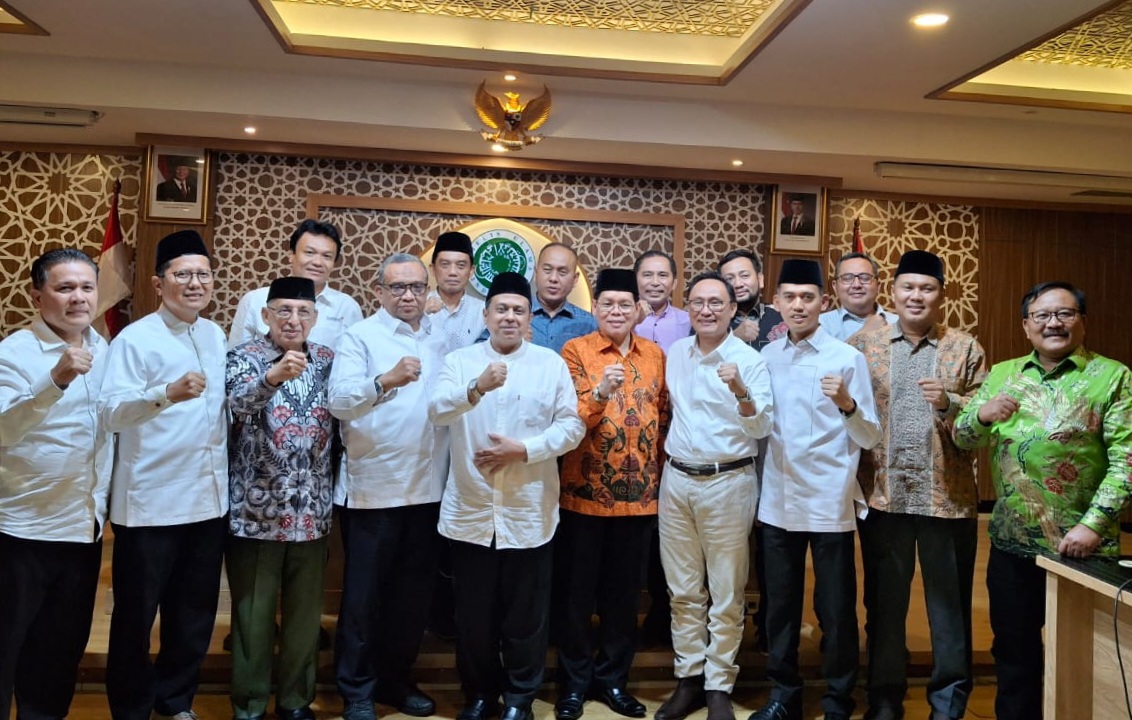 Setelah Dilantik Jadi Kepala BPJPH, Haikal Hassan Bersilaturahim ke Kantor MUI Pusat Setelah Dilantik Jadi Kepala BPJPH, Haikal Hassan Bersilaturahim ke Kantor MUI Pusat
