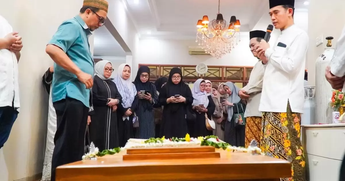 Sampaikan Duka Cita Mendalam, Prof Niam Kenang Nyai Mahcfudhoh: Pejuang Umat yang tak Kenal Lelah