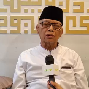 Tolak Legalisasi ala Barat, Ketum MUI KH Anwar Iskandar: Indonesia Harus Tegas Tolak LGBT