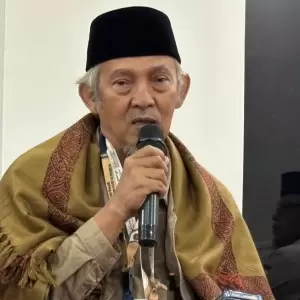 KH Abdullah Kafabihi Machrus