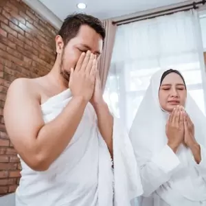 Khutbah Jumat: Pergi Haji ke Tanah Suci dengan Hati yang Suci