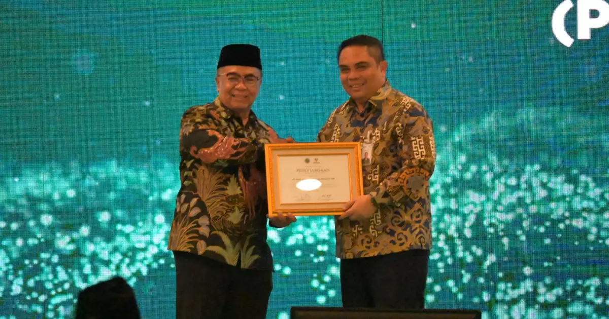 Berikut Peraih Anugerah Kepatuhan Zakat bagi Perusahaan Syariah Baznas dan DSN MUI