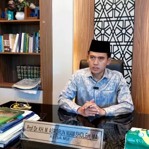 Viral Croissant ‘Berambut’ Mirip Bulu Kemaluan, Ketua MUI Prof Ni'am: Tak Bisa Disertifikasi Halal