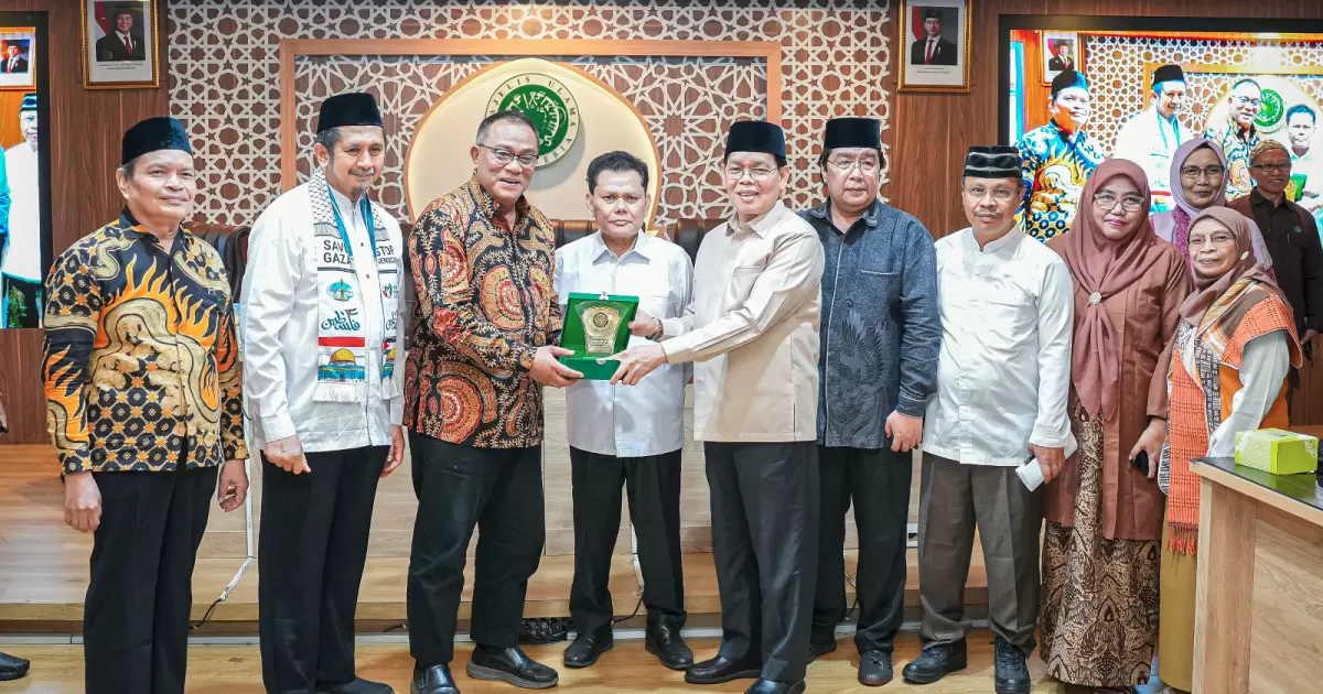 Hadir ke MUI, Menteri LH Tegaskan Taubat Lingkungan untuk Pelaku Pembakaran Hutan