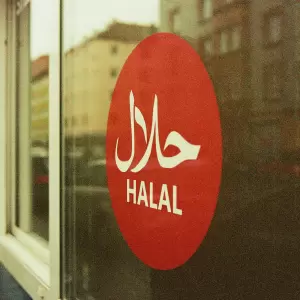 Forum Halal Makkah Ditutup dengan 15 Kesepakatan Kerja Sama Global