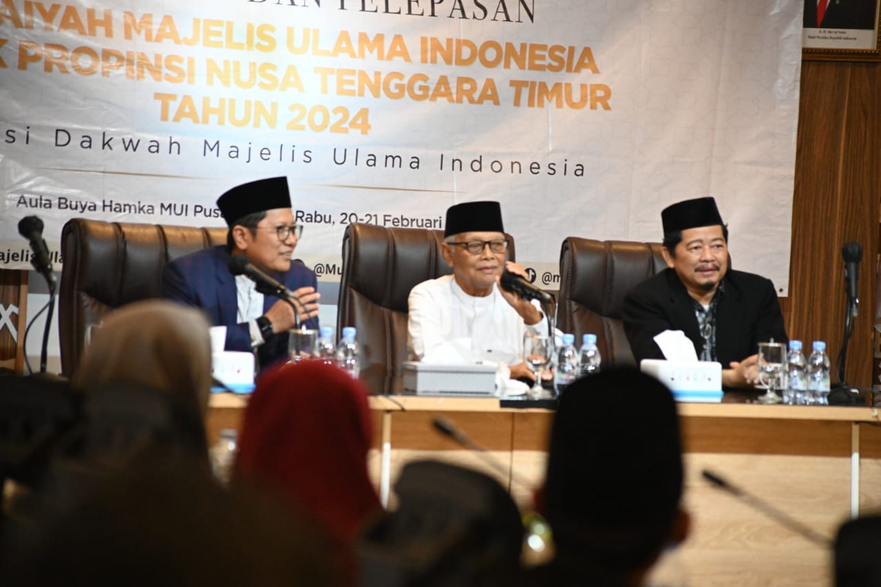 Ketum MUI Sampaikan 3 Pesan untuk Dai-Daiyah yang Ditugaskan ke NTT