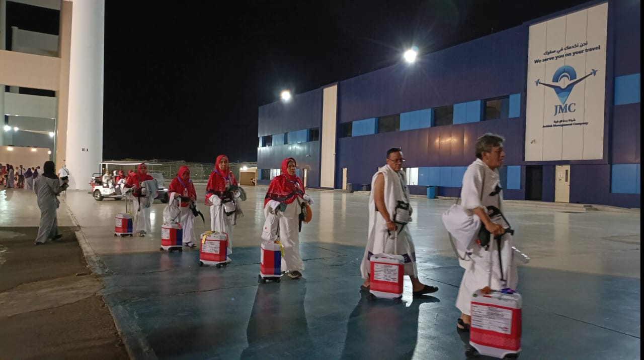 Jamaah Haji Indonesia Kloter Terakhir Tiba di Tanah Suci