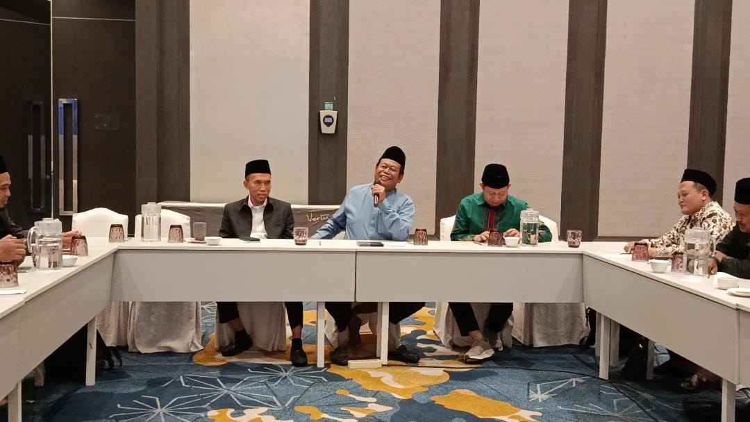 Serap Aspirasi Ditjen Pesantren Kemenag, Waketum MUI: Para Santri adalah Pendiri Republik
