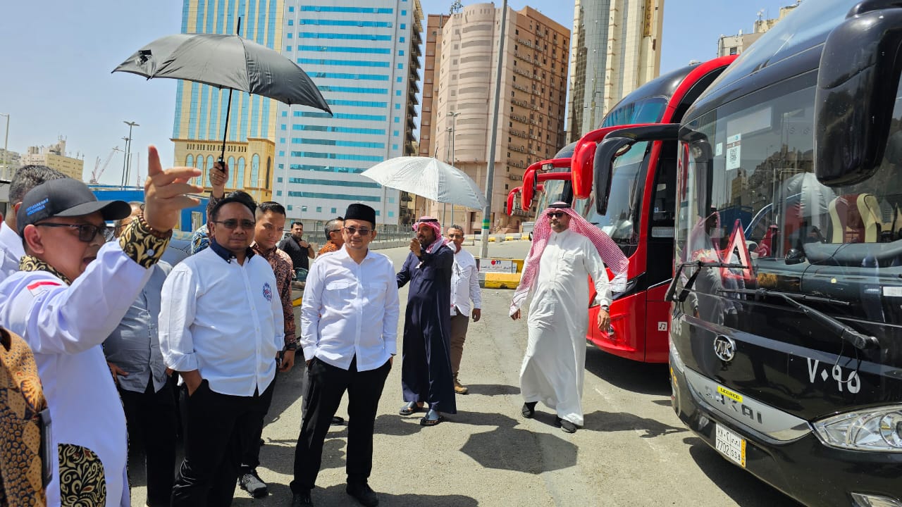 Hotel dan Bus Jamaah Haji Indonesia di Makkah Dipastikan Prima*