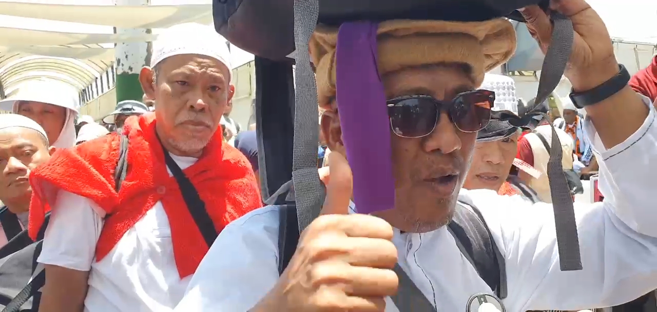 Jamaah Asal Lumajang Bagikan Perjuangan Haji Saat Armuzna