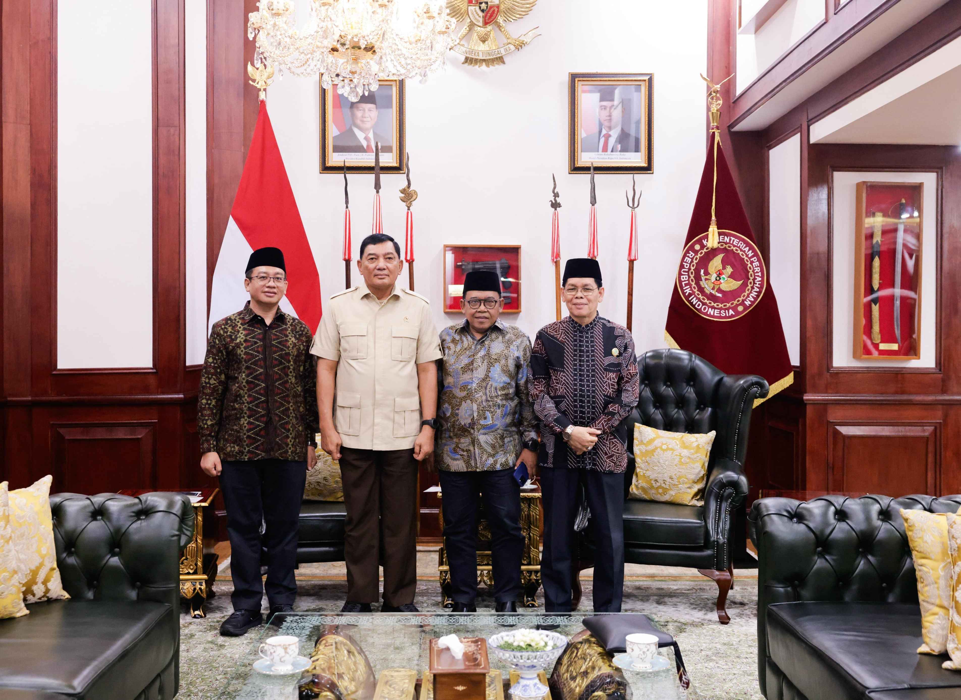 Ketua MUI: Menhan Sampaikan Keinginan Presiden Prabowo untuk Hadir di Munas XI