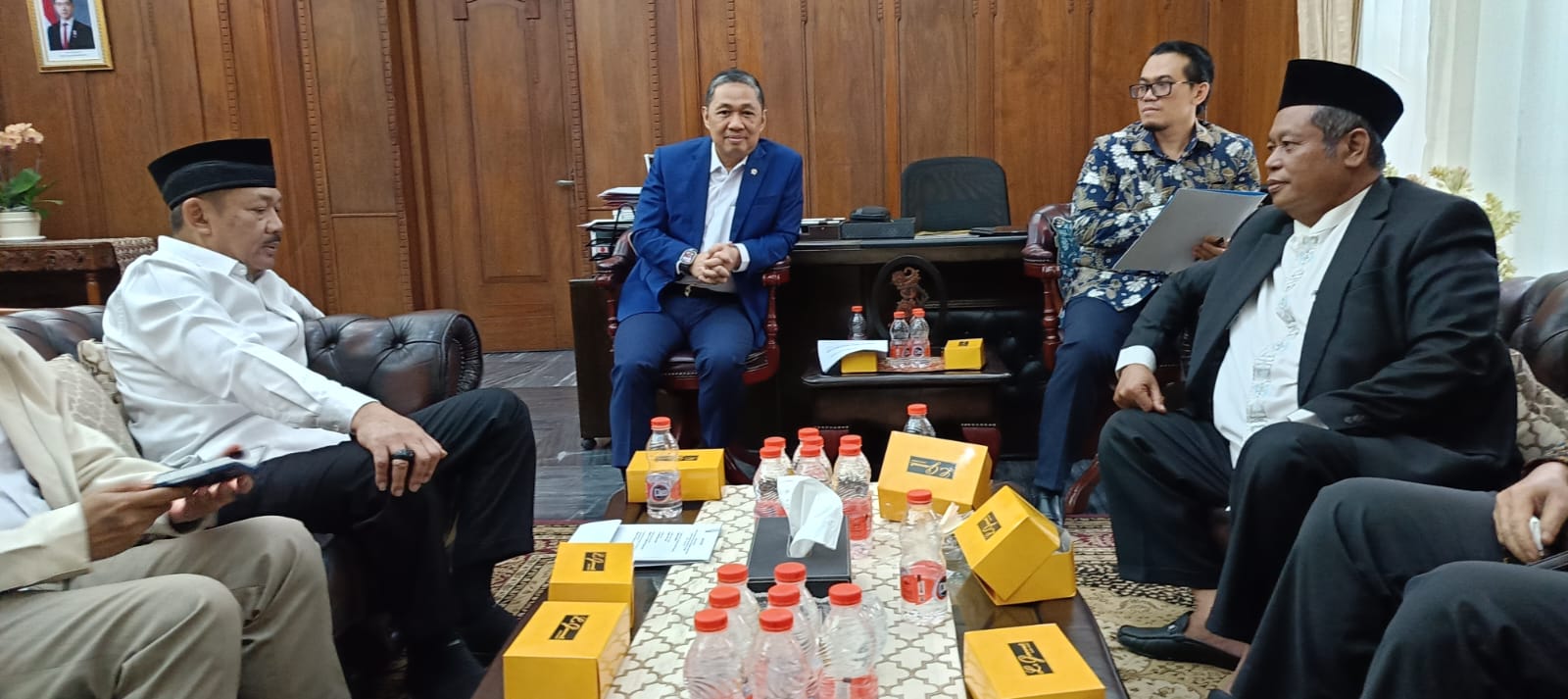 Bahas Palestina Bersama Wamenlu RI dan Baznas, Waketum MUI Berharap Gencatan Senjata Permanen