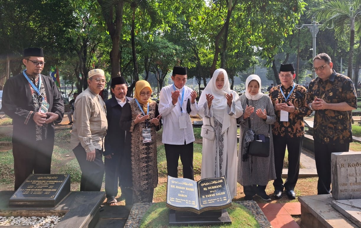 Wakili Keluarga KH Hasan Basri di Ziarah Milad MUI, Fahira Idris: Semoga Jadi Inspirasi Wakili Keluarga KH Hasan Basri di Ziarah Milad MUI, Fahira Idris: Semoga Jadi Inspirasi