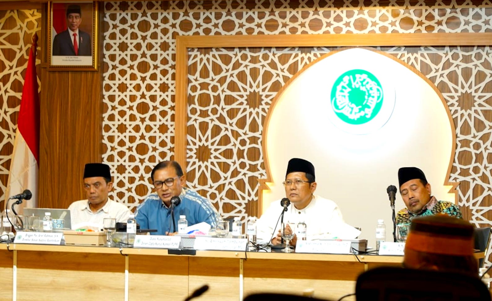 Kiai Cholil Nafis Minta Penyelesaian Kasus Rempang Tidak Terjunkan Aparat dan Kedepankan Sisi Humanis