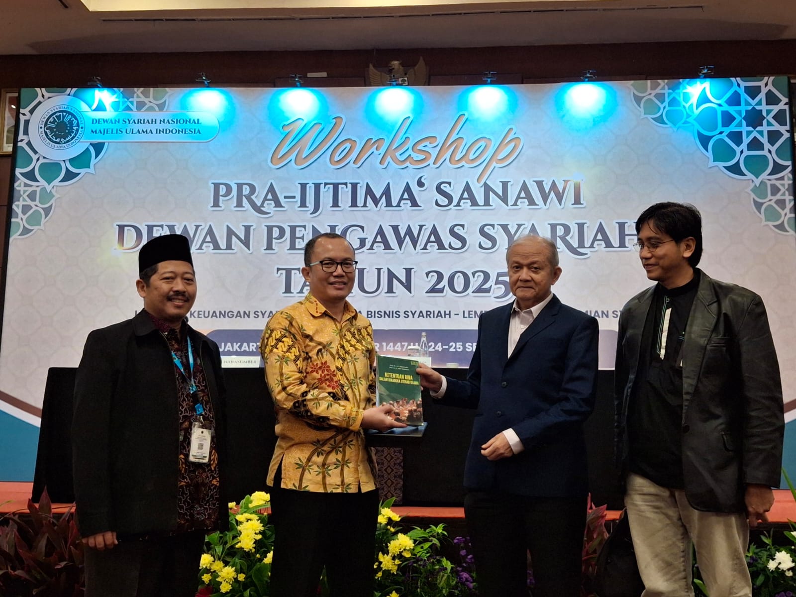 Buya Anwar Abbas Berpesan DPS Jaga Prosedur agar Praktik Bank Syariah Tidak Sama dengan Bank Konvensional