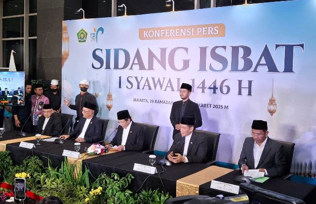 Hilal tak Terlihat, Pemerintah Tetapkan Idul Fitri 1 Syawal 1446 H Bertepatan Senin 31 Maret 2025 Hilal tak Terlihat, Pemerintah Tetapkan Idul Fitri 1 Syawal 1446 H Bertepatan Senin 31 Maret 2025