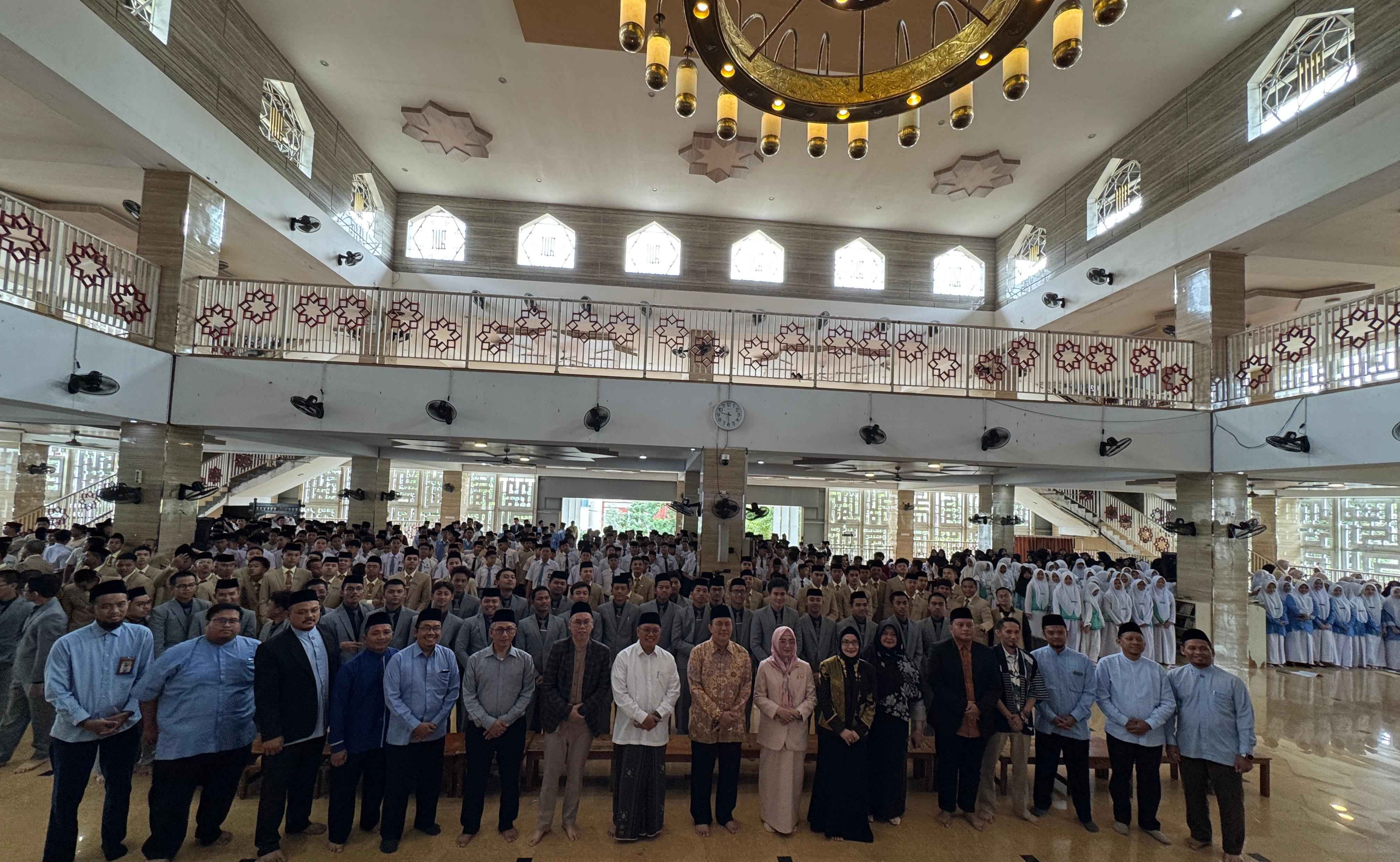 Peserta Pesantren Kilat Ramadhan MUI di DaQu Dibekali Kemampuan Public Speaking