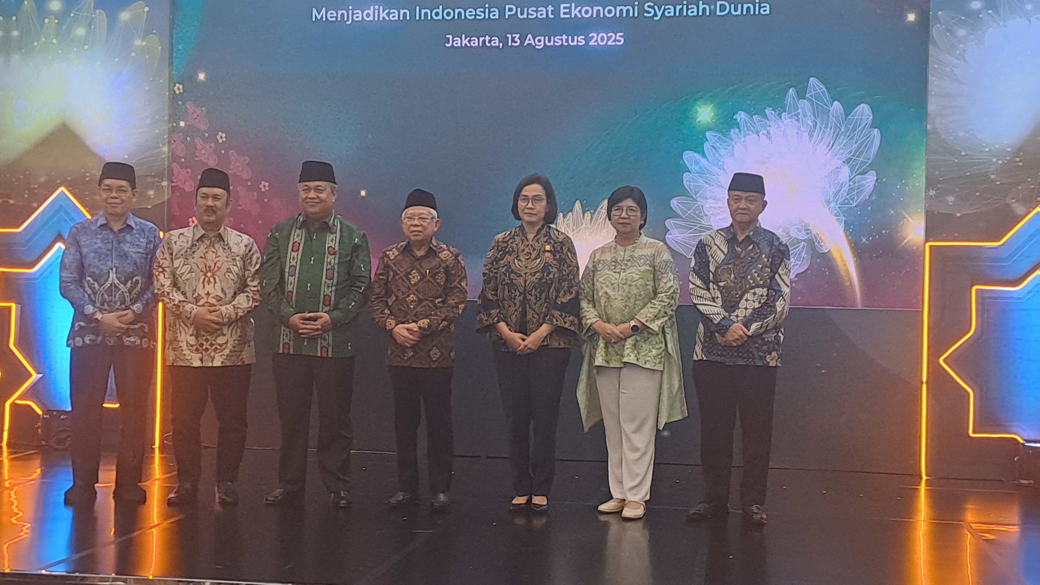Sarasehan Nasional Eksyar MUI dan BI: Indonesia Targetkan Jadi Pusat Ekonomi Syariah Dunia pada 2029