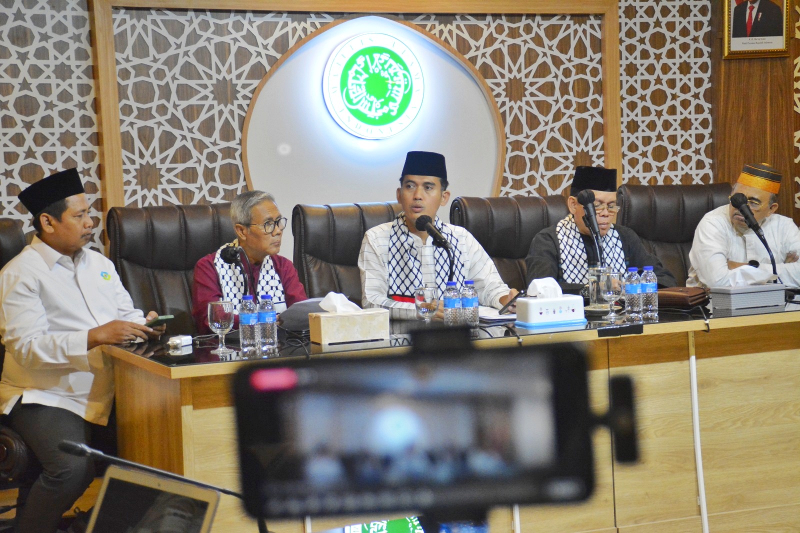 Penjelasan MUI Soal Sikap Bekerja Di Perusahaan Yang Pro Israel