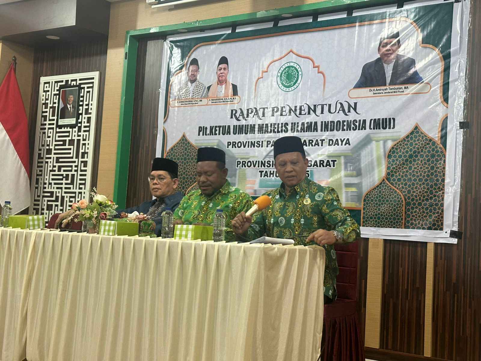KH Mulyadi Djaya Ditunjuk Sebagai Plt Ketum MUI Papua Barat Hingga Musda 2026