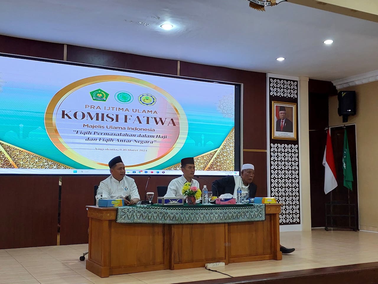 Sebelum Terlelap di Suara Muhammadiyah Tower, Ketua MUI Temukan Jalan Keluar Perbedaan Awal Ramadhan Sebelum Terlelap di Suara Muhammadiyah Tower, Ketua MUI Temukan Jalan Keluar Perbedaan Awal Ramadhan