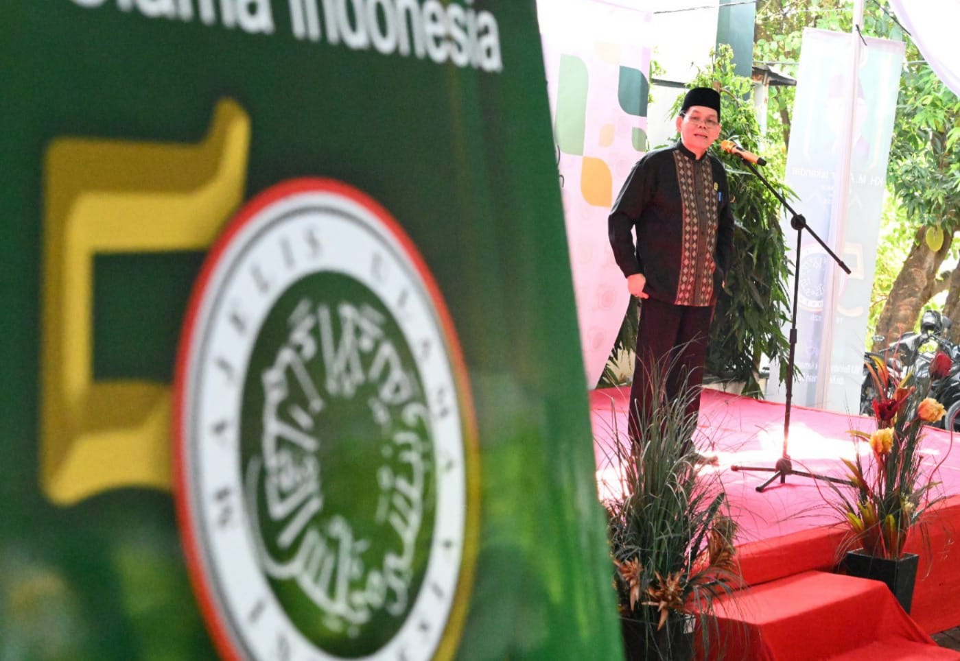 Gelar Pengobatan Massal Gratis, Ini 4 Pesan Sekjen MUI kepada Masyarakat