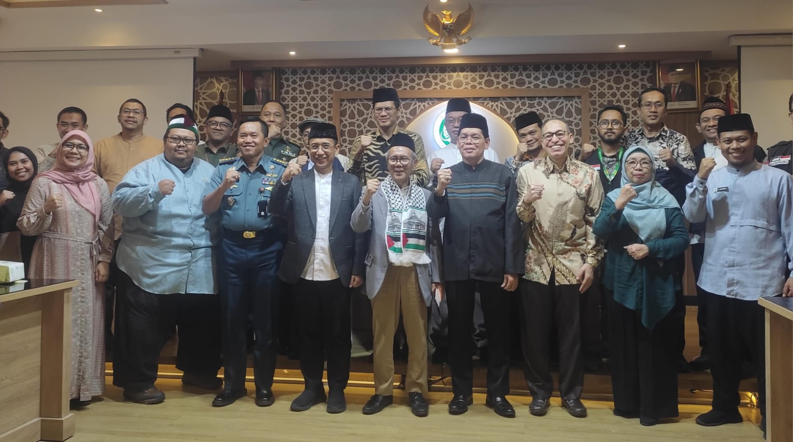 Hadiri Rapat dengan Komisi HLNKI, Staf Menlu Sampaikan Komitmen Membersamai Palestina hingga Merdeka
