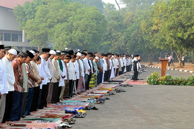 Khutbah Idul Fitri 1445 H: Menyemai Ukhuwah dan Kepedulian Sosial, Spirit Idul Fitri Membangun Negeri (1/4)