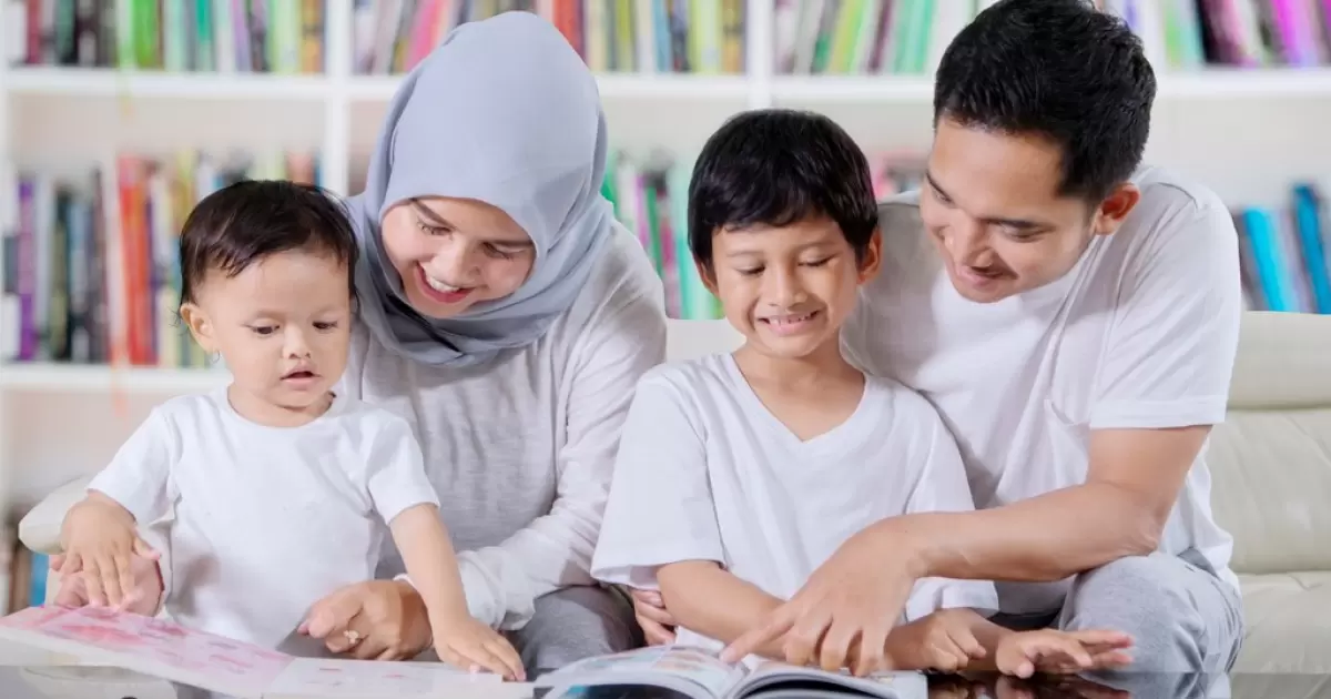 Khutbah Jumat: Pendidikan Ramah Anak