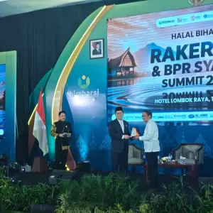 Di Rakernas BPRS, Ketua DSN MUI Ingatkan Faktor Keberkahan dalam Berbisnis