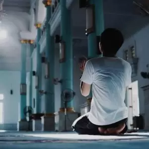 Panduan Shalat Jamak Qashar bagi Pemudik, Lengkap dengan Niat dan Artinya