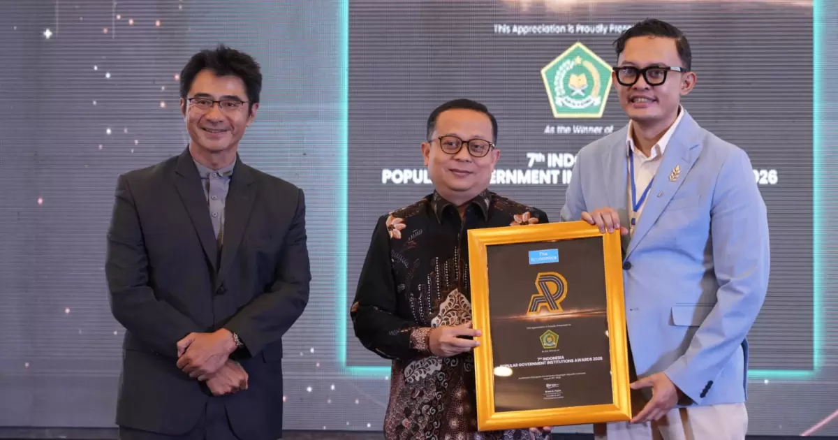 Kinerja Humas Diapresiasi, Kemenag Raih Popular Government Institutions Award 2026