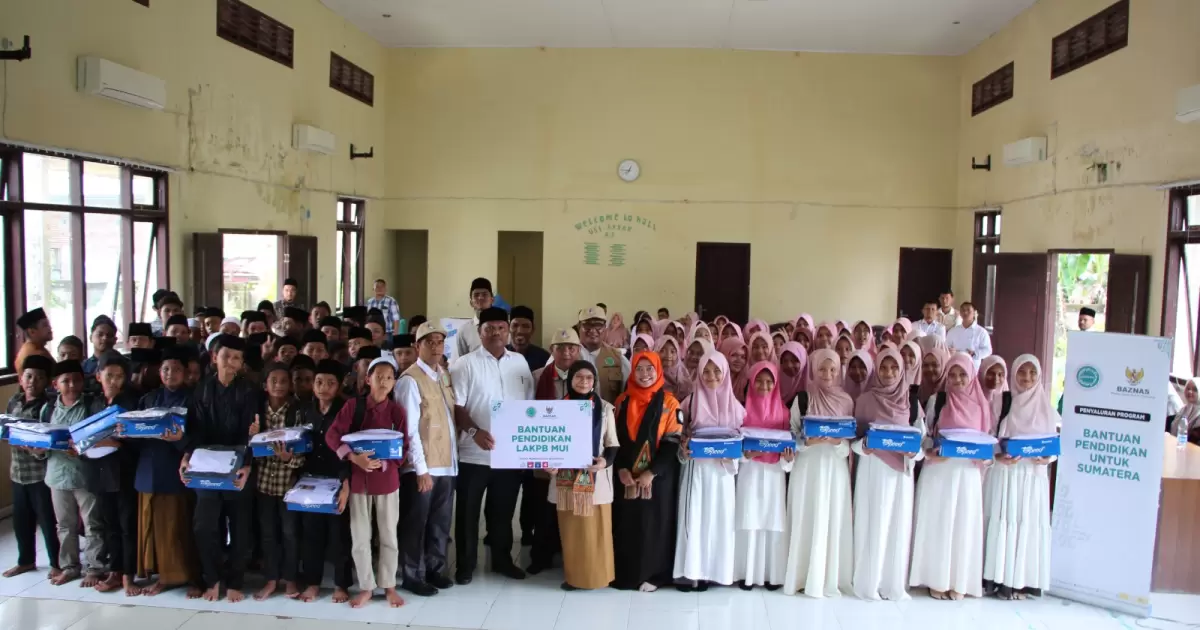 Penyaluran 100 Paket dari LAKPB MUI dan Baznas untuk Santri Aceh Diapresiasi
