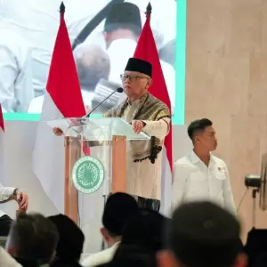Menjaga Nalar Bangsa di Tengah Arus Perang Pemikiran