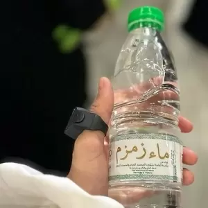6 Keutamaan Air Zamzam