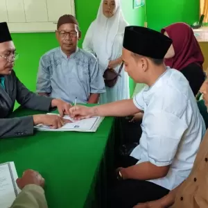 Apakah Ada Administrasi Tertentu Masuk Islam? Begini Penjelasan Komisi Fatwa MUI