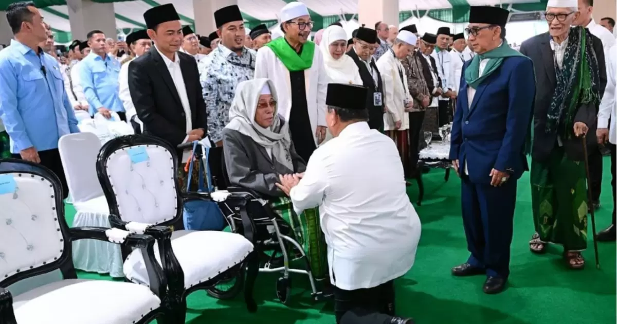 Prabowo sungkem