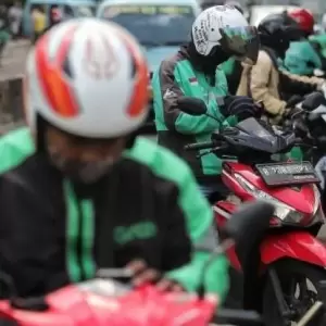 Khutbah Jumat: Kemuliaan bagi Para Pekerja dan Pencari Nafkah