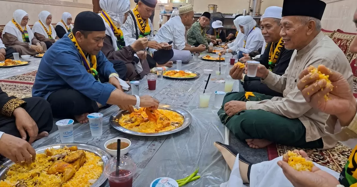 Catatan Pengalaman Ibadah Haji 2026: Antara “MBG” ala Makkah, Rindu Sambal Terasi, dan Keikhlasan