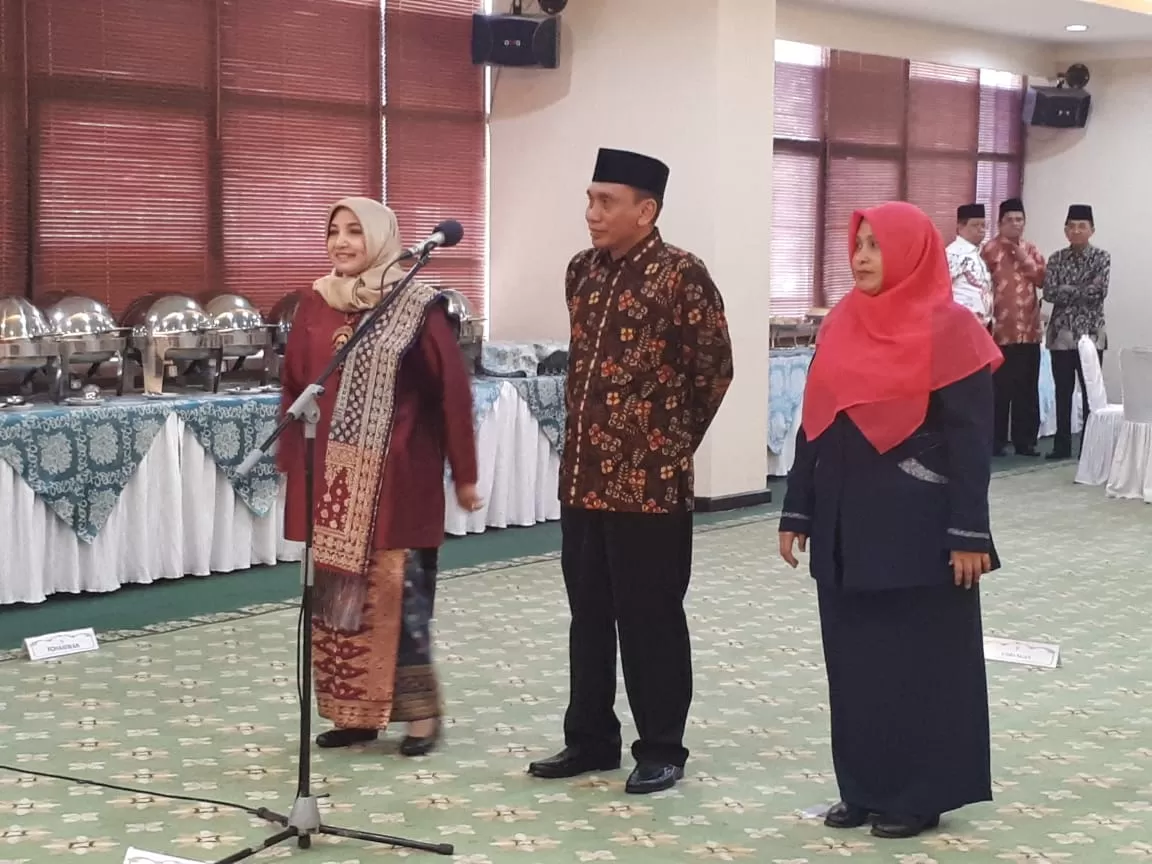 Ketua MUI Bidang PRK Jabat Rektor Perempuan Pertama UIN Jakarta