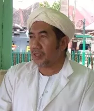 Menata dan Meniti Dunia