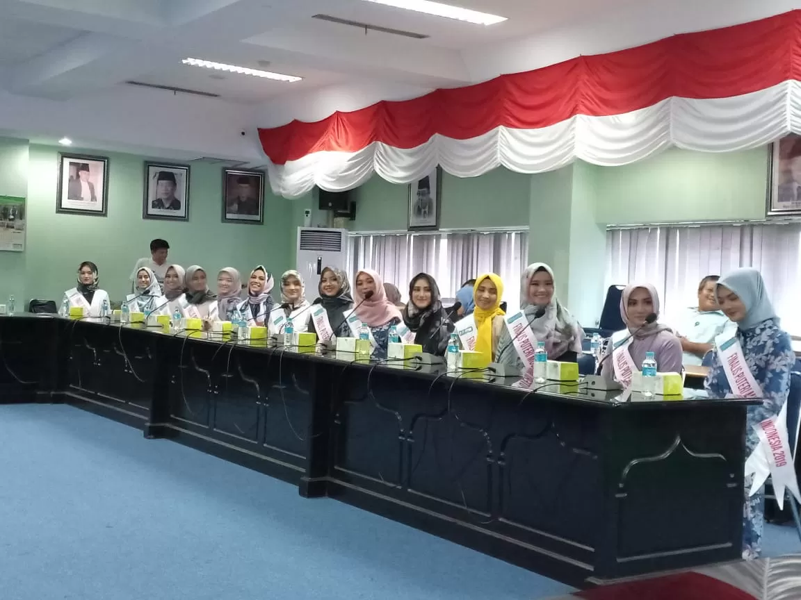 Pengurus Infokom MUI Berbagi Kiat Berkarir di Dunia Hiburan dengan Finalis Putri Muslimah