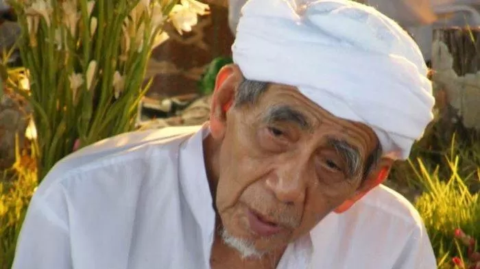 Rapim MUI, KH Ma’ruf Amin Pimpin Doa untuk KH Maimun Zubair