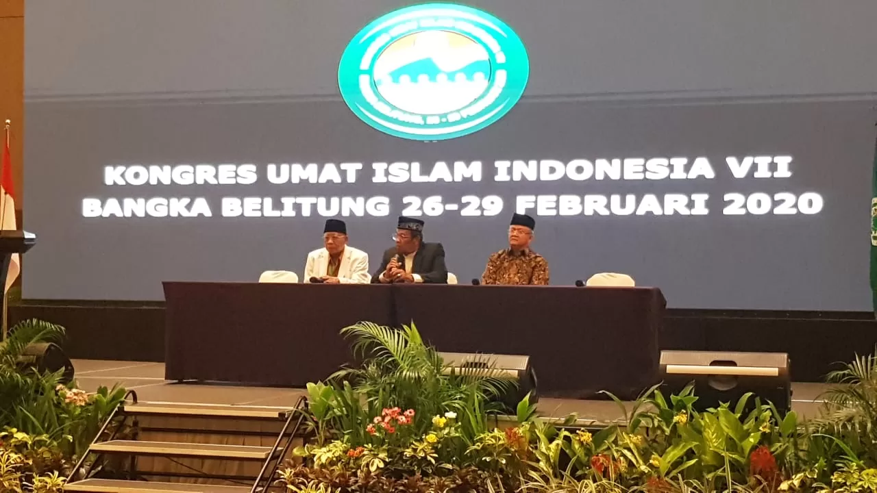 KUII VII Meneguhkan Kembali Kiblat Bangsa