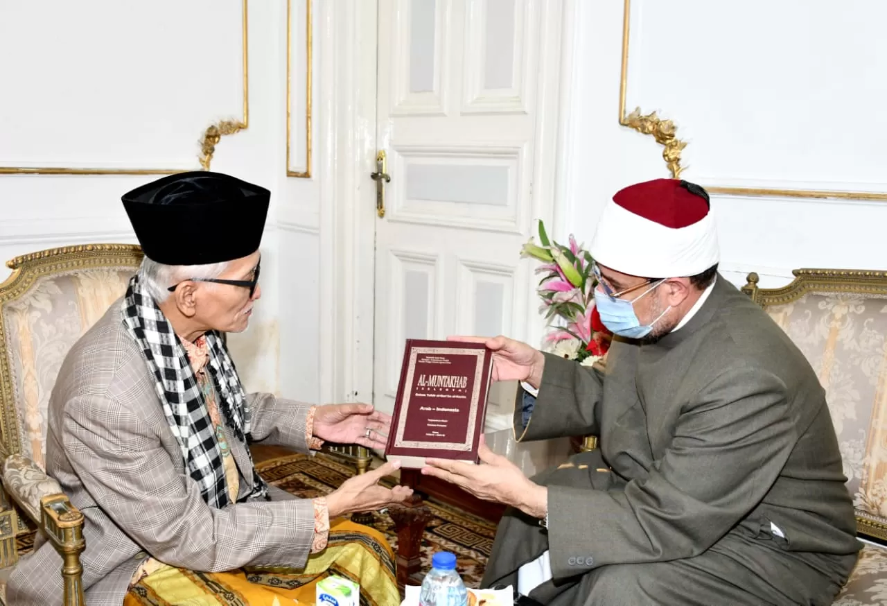 Dukung Kaderisasi Ulama Indonesia, Menteri Wakaf Mesir Siap Perkuat Hubungan dengan MUI