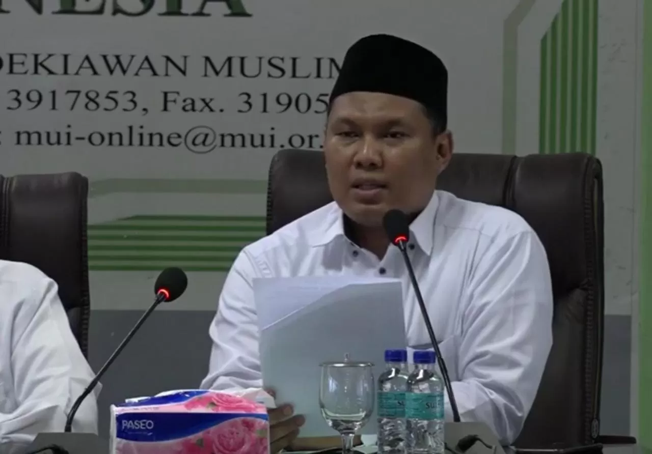 Ramai Kasus Pinjol Ilegal, Ketua MUI Ingatkan Risiko yang Ditimbulkan