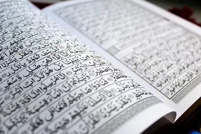 Ayat Makkiyah dan Madaniyah, Bagaimana Membedakannya?