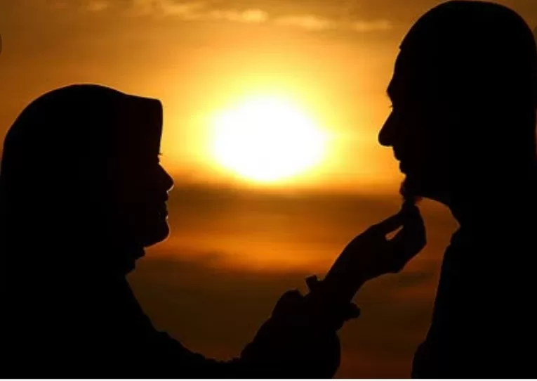 Istri Bekerja, Gugurkah Kewajiban Suami Memberi Nafkah