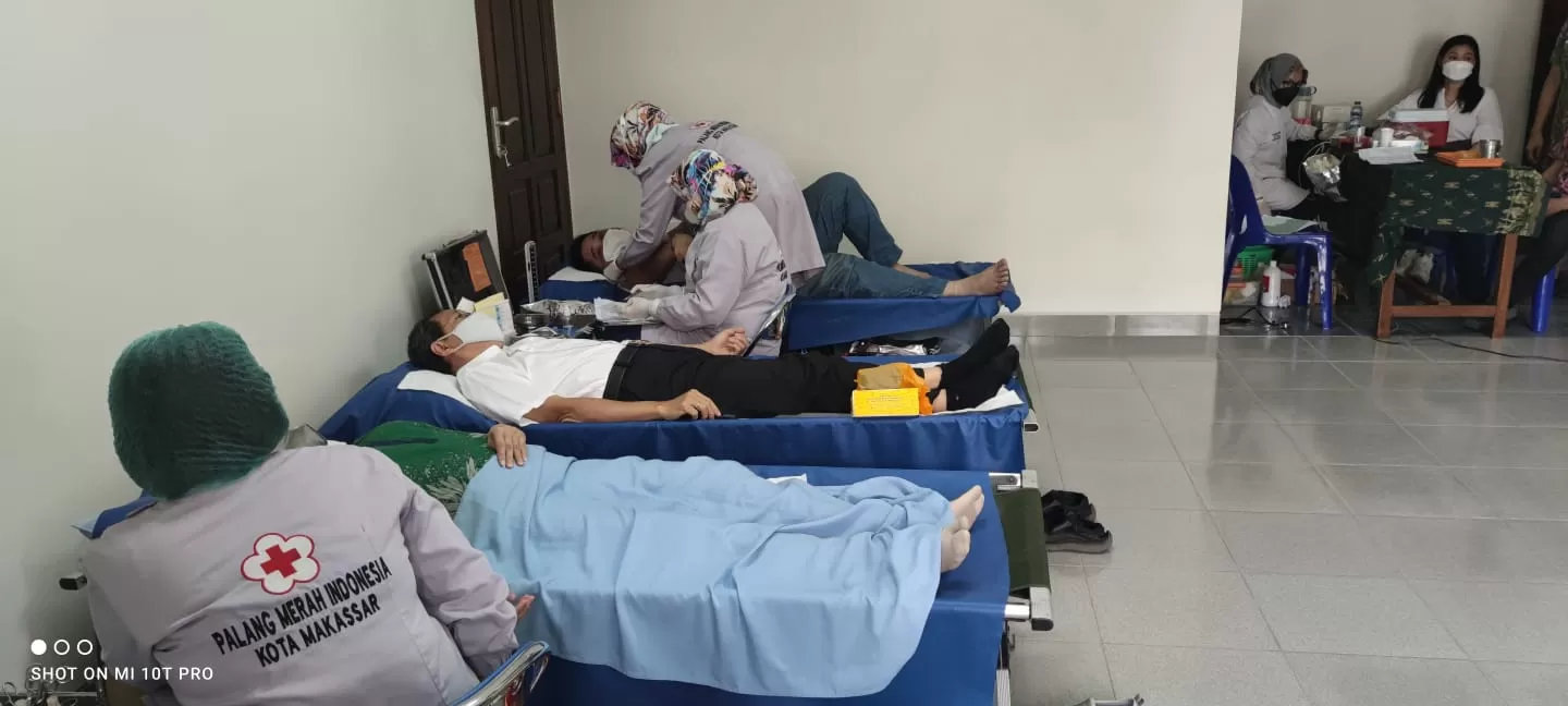 Baksos Perdana Donor Darah Forum Kemanusiaan Lintas Agama Sulsel Diikuti Ratusan Peserta