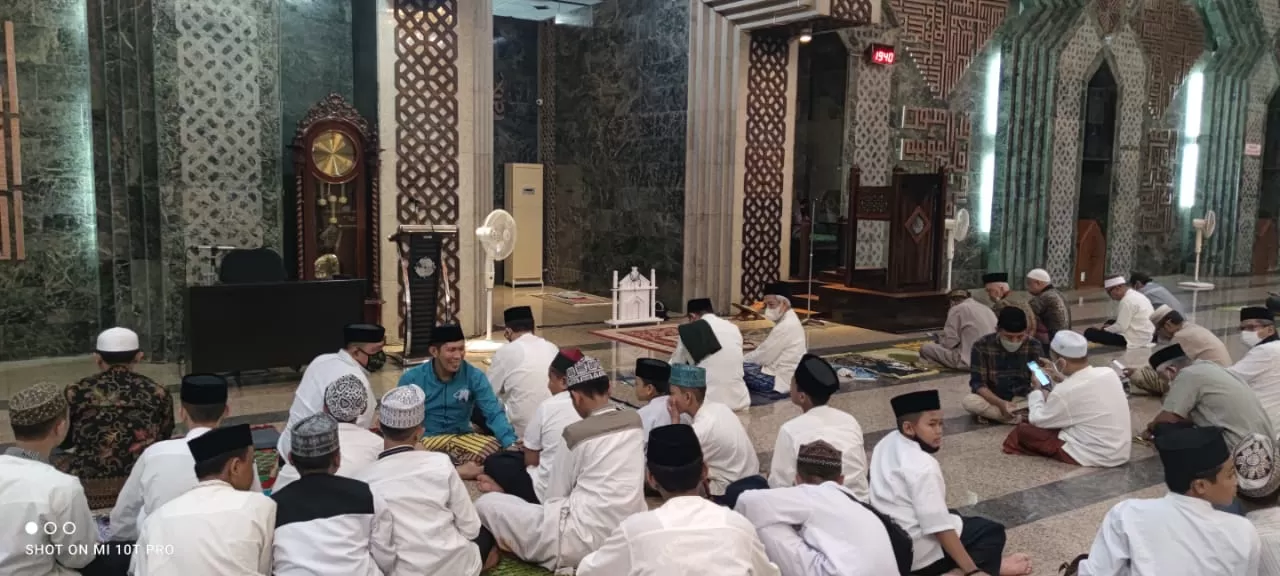 Milad Masjid Al Markaz, Prof Basri Janji Tingkatkan Program Pendidikan